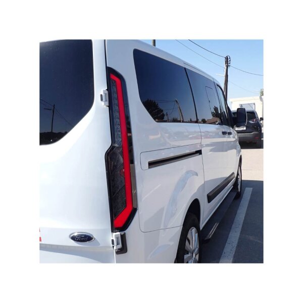 Transit Custom Van MK2 Sequentieller Blinker LED Rückleuchten getönte Gläser - Mit Montage