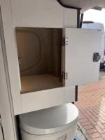 Toiletten-Nachrüstung mit Schranklösung für Ford Nugget V710 L2