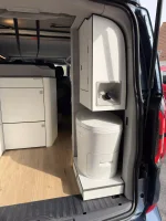 Toiletten-Nachrüstung mit Schranklösung für Ford Nugget V710 L2 - Mit Montage