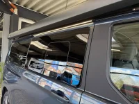 LED Außenbeleuchtung + Regenrinne für kleine Campervans - Mit Montage